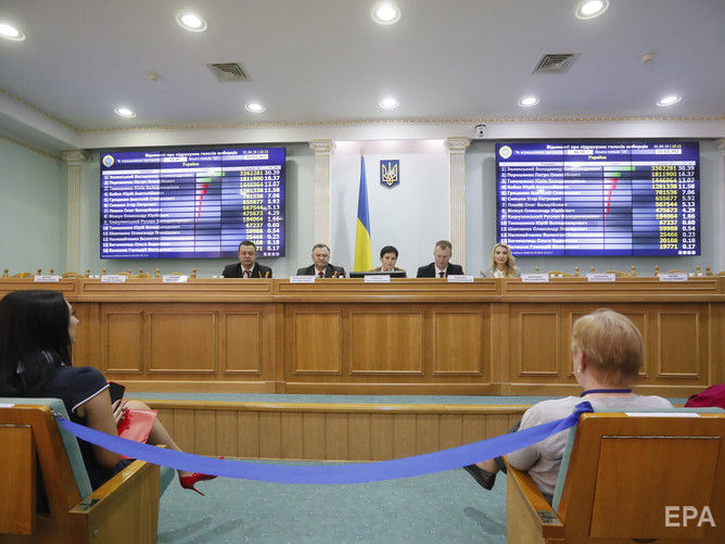 Насиров &ndash; 997 грн, Смешко &ndash; 4 грн. Комитет избирателей Украины подсчитал, сколько потратили кандидаты в президенты на каждый голос