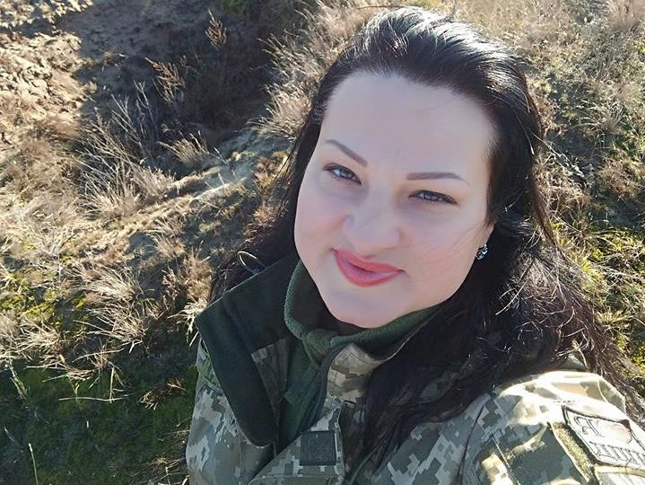 На Донбассе от мины боевиков погибла волонтер Яна Червоная