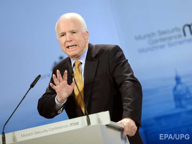 Маккейн: В США крайне обеспокоены заявлениями Путина об увеличении количества ядерных ракет