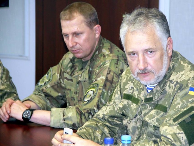 Аброськин: Жители Красногоровки жалуются, что военные занимают частные домовладения. В городе будут организованы дополнительные патрули