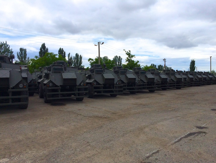 Бирюков: В Украину прибыли 55 новых бронемашин "Саксон"