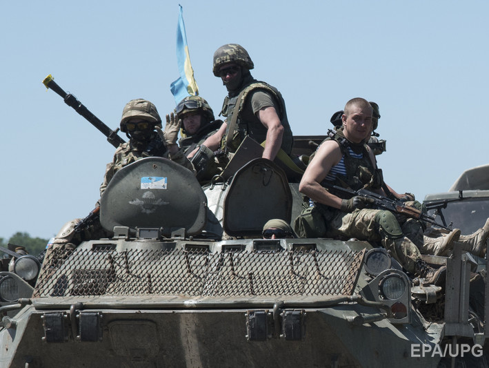 Пресс-центр АТО: Боевики обстреляли позиции украинских военных из крупнокалиберных орудий