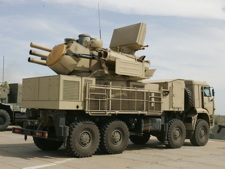 РФ развернула ракетно-пушечные комплексы 