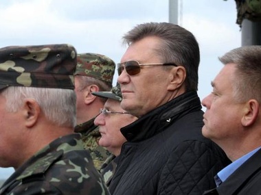 Власти усилили охрану Януковича