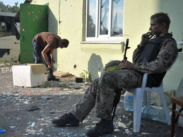 Генералы армии и СБУ: Сегодняшняя ситуация "ни войны, ни мира" будет длиться годами и погубит Украину