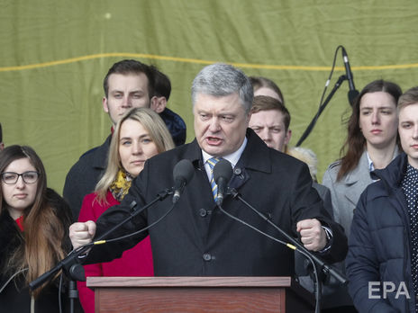 В штабе Порошенко заявили, что планировали включить упоминание про Коломойского в ответ Зеленскому, но передумали