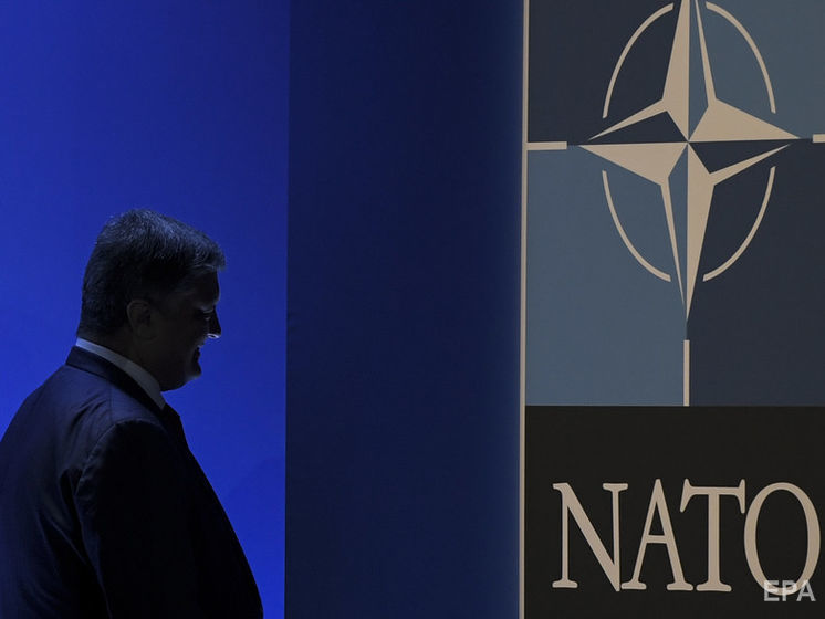 Порошенко подписал годовую программу сотрудничества Украины с НАТО