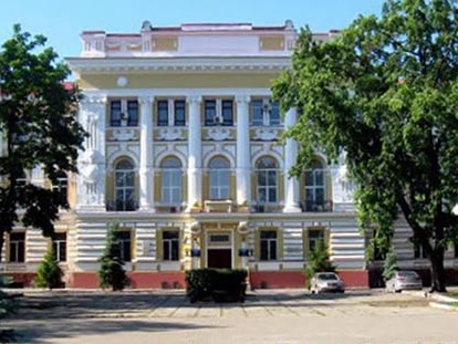 В Харькове неизвестный "заминировал" здания четырех судов