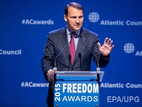 Сикорский ушел с поста спикера польского Сейма