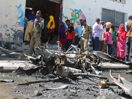 В Сомали исламисты взорвали машину с иностранными депутатами. Фоторепортаж