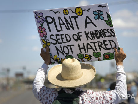 ﻿Уряди 20 штатів США подали до суду на Трампа