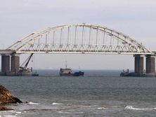 Страны "Большой семерки" призвали Россию воздерживаться от препятствования законному прохождению судов через Керченский пролив