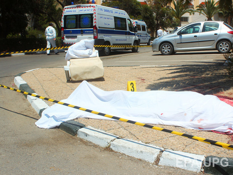 Количество погибших в результате теракта в Тунисе туристов возросло до 28, пострадали 36 человек