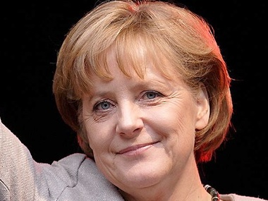 Меркель считает "неподобающей" нецензурную критику деятельности ЕС со стороны Нуланд