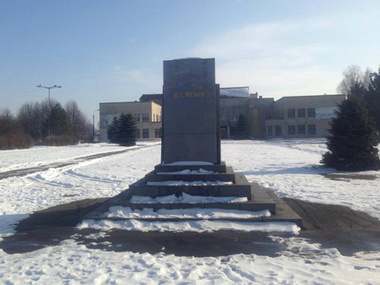 В Шепетовке исчез памятник Ленину