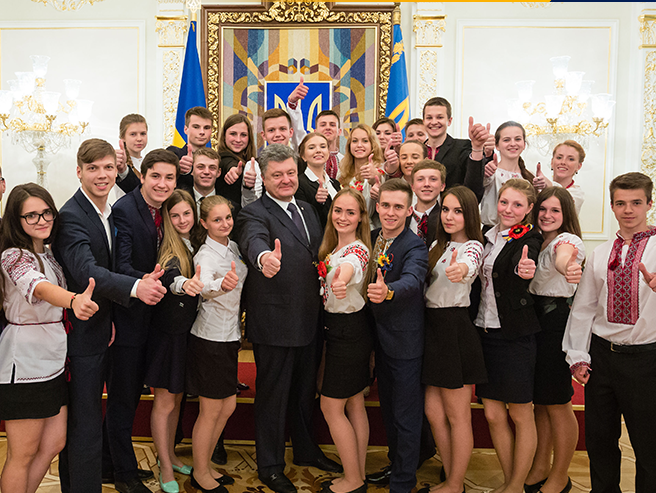 Дефолт, День молодежи и интервью Януковича. Топ запросов украинцев в сети за неделю