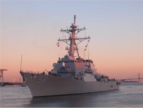 USS Laboon вошел в порт Батуми