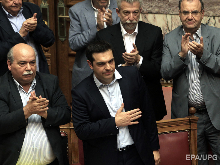 В Греции с понедельника закроют банки