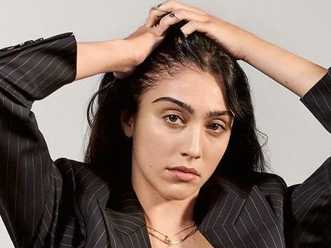 ﻿Дочка Мадонни стане обличчям нової колекції Готьє