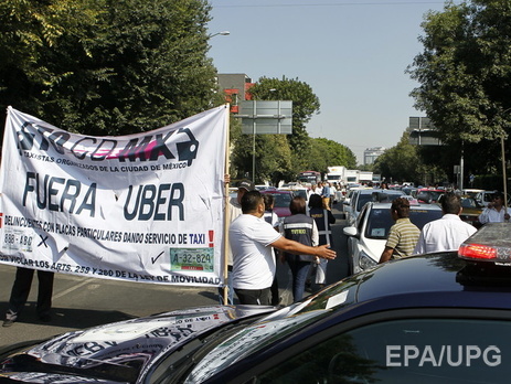 После массовых протестов таксистов во Франции арестовали двух топ-менеджеров компании Uber