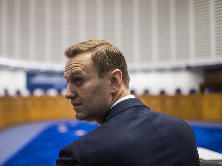 ЕСПЧ присудил Навальному более €22 тыс. за домашний арест по делу "Ив Роше"
