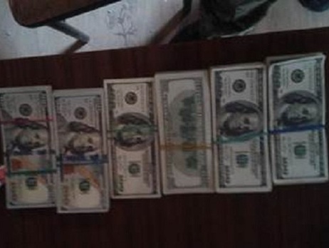 СБУ: Двое мужчин везли $55 тыс. боевикам 