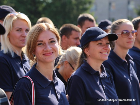 Курсанты новой патрульной полиции провели репетицию перед вручением сертификатов. Фоторепортаж 
