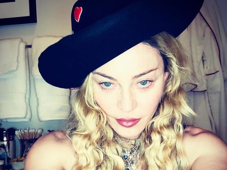 ﻿Мадонна виступить у фіналі 