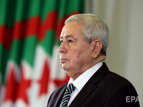В Алжире назначили временного президента