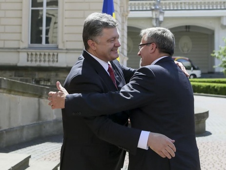 Порошенко встретился во Львове с Коморовским. Фоторепортаж