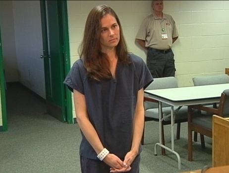 В США учительница осуждена на 22 года тюрьмы за секс с 17-летними учениками