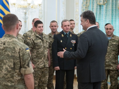 Порошенко: Мы за мир, но не любой ценой