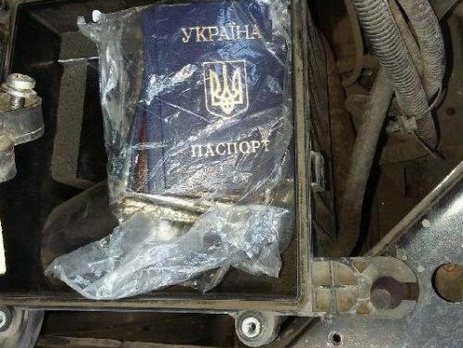 Госпогранслужба: 10 незаполненных бланков паспортов граждан Украины были спрятаны в воздушном фильтре
