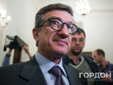 Тарута заявил, что готов найти покупателей для Roshen