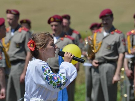 Дайджест 5 июля: Годовщина освобождения Краматорска, фильм о Национальной полиции, крестины британской принцессы