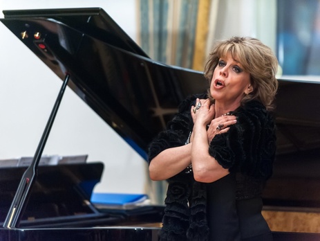 Азербайджан объявит российскую оперную певицу Казарновскую персоной нон грата после посещения ею Нагорного Карабаха