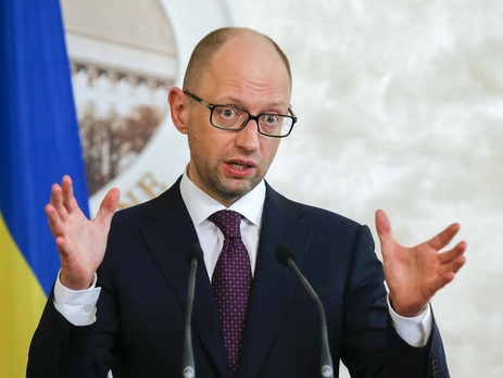 Яценюк: Украина гарантирует транзит газа при новом трехстороннем 