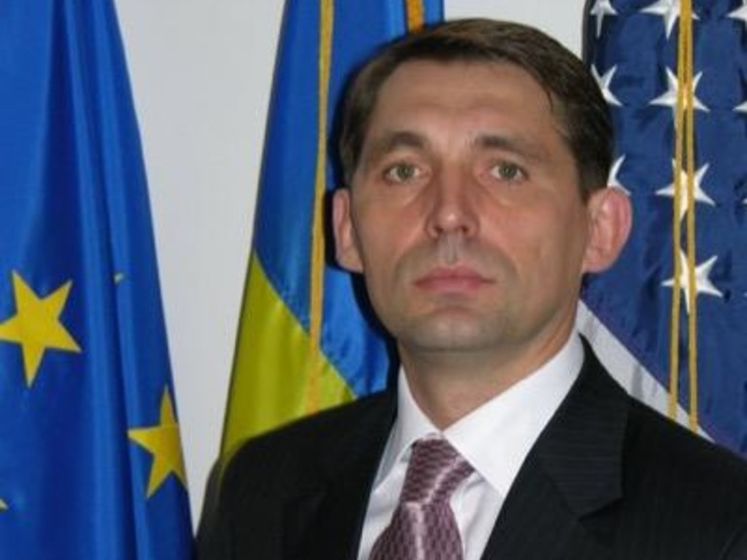 Представитель Украины в Евросоюзе: Никаких решений о снятии санкций с окружения Януковича ЕС не принимал и не готовится принимать