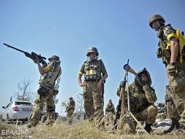 Пресс-центр АТО: Ситуация на Донбассе обострилась, за день боевики 29 раз обстреляли украинских военных