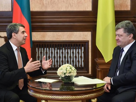 Дайджест 7 июля: Очередной раунд переговоров в Минске, визит президента Болгарии, задержанным прокурорам назначили залог