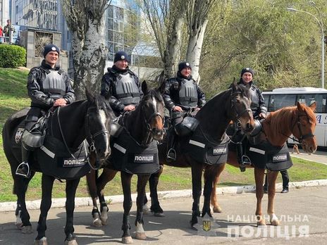 Мероприятие возле стадиона, на которое пришел для дебатов Порошенко, прошло спокойно – полиция