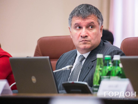 Аваков: Создание новой полиции встречает сопротивление старой системы, и сопротивляющихся будем ломать