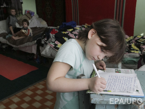 Каждому девятому жителю Украины нужна гуманитарная помощь