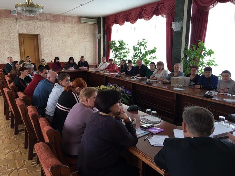 ﻿Родичі полонених моряків у Москві зустрілися з українськими консулами