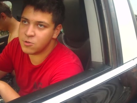 Киевская полиция задержала пьяного водителя Porsche Cayenne. Видео