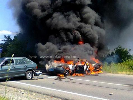 Последствия перестрелки в Мукачево. Видео