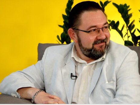 Политолог Потураев: Когда Порошенко говорит, что не знал о коррупционных схемах его друзей, это оскорбительно для людей