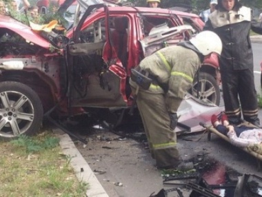 В Донецке взорвали автомобиль с секретарем главы 