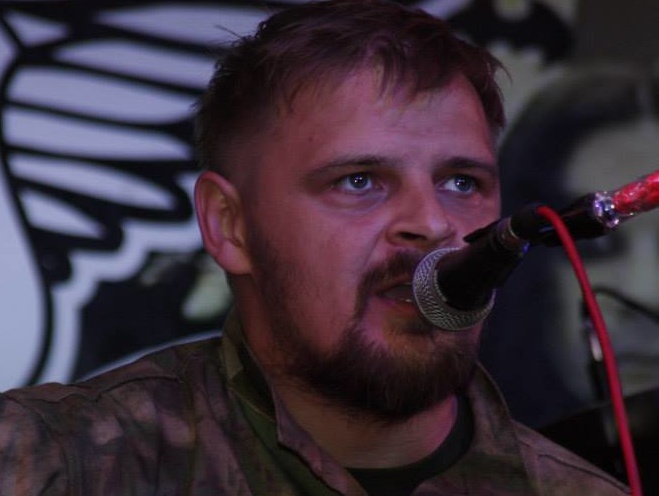 "Правый сектор": Скрывающиеся в Мукачево бойцы время от времени выходят на связь