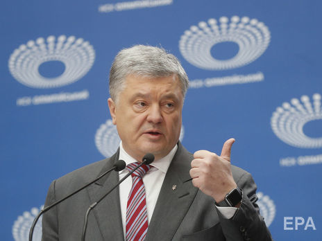 Порошенко считает, что борьбу с фейками и журналистские стандарты надо закрепить в законодательстве